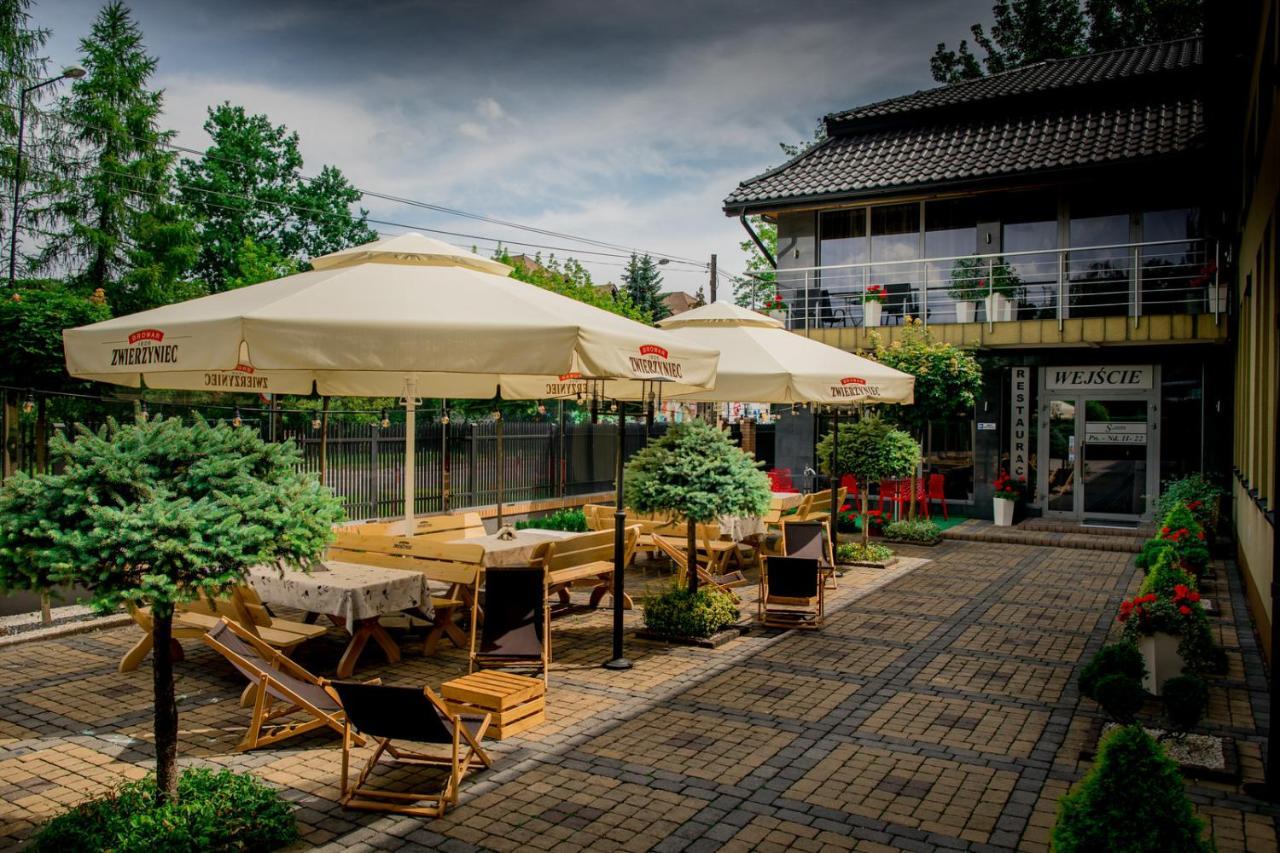 Restauracja Sonata Bed & Breakfast Zwierzyniec ภายนอก รูปภาพ